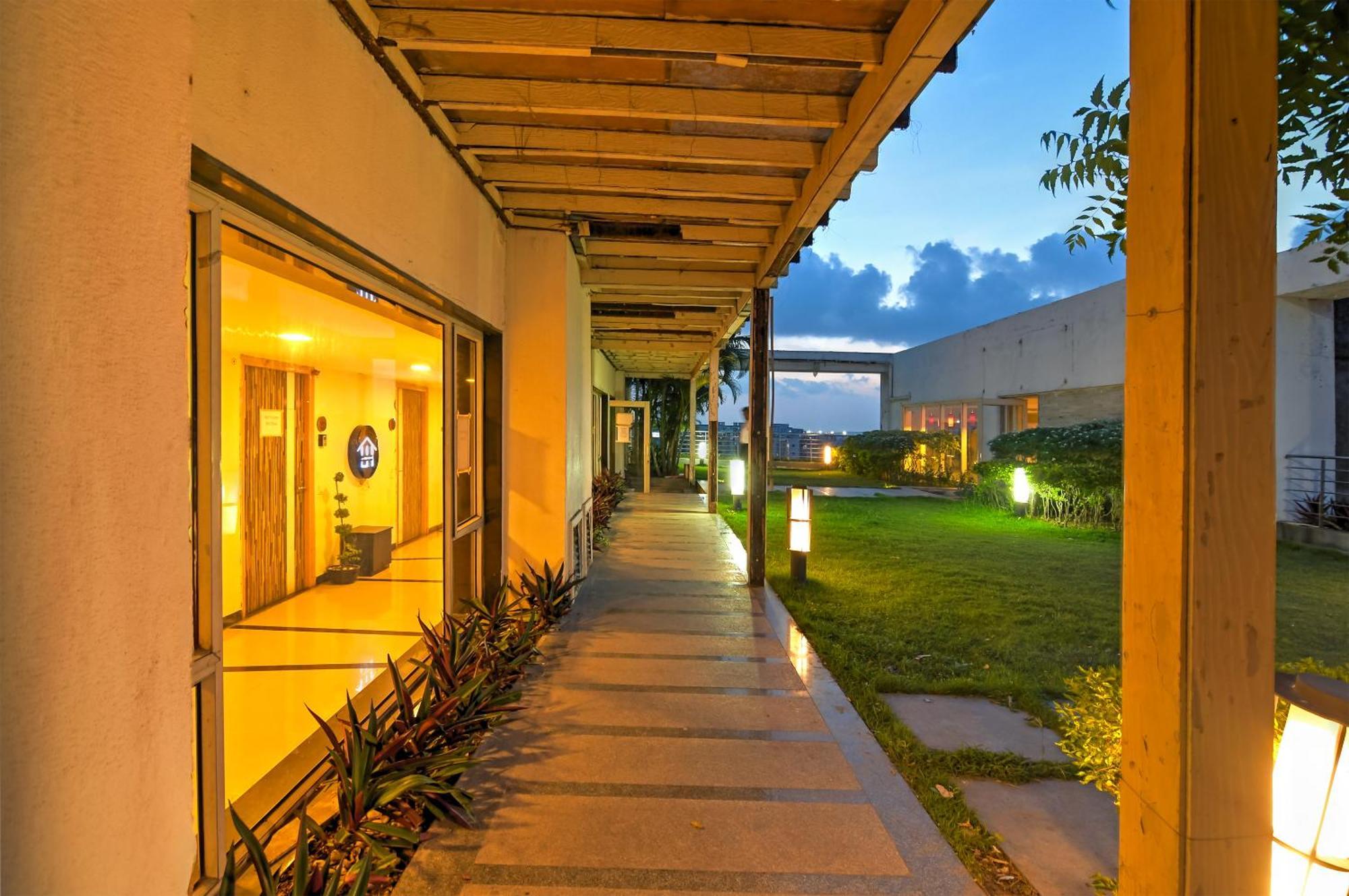 Hotel Urban Asia Calcutá Exterior foto